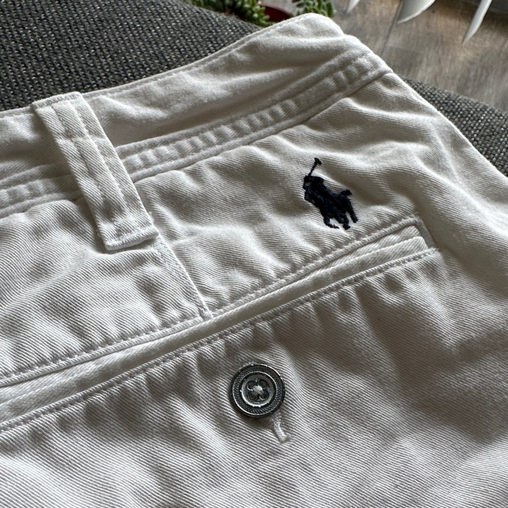 Ralph Lauren Classic White Women's Shorts - Picture 9 of 10